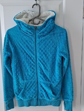 Triple Flip Minky Bubble Sherpa lined Blue Jacket size 14-16 year old